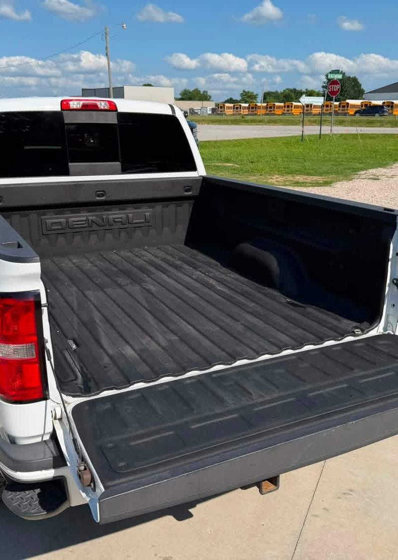 2019 gmc Sierra 2500HD Denali 4WD Crew Cab 4