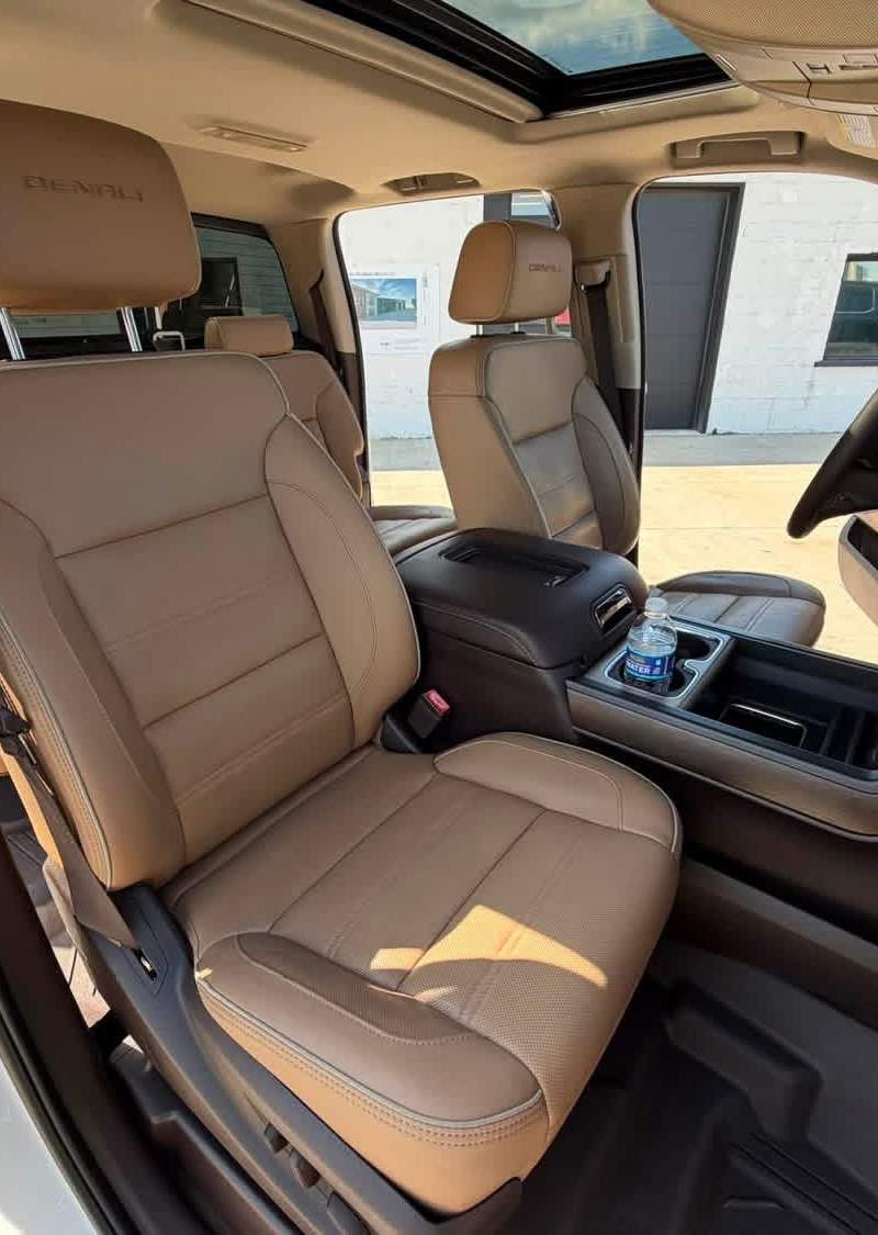2019 gmc Sierra 2500HD Denali 4WD Crew Cab 7