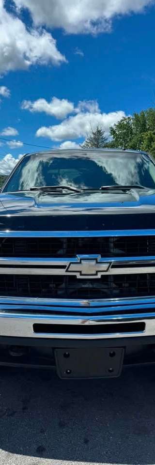 2010 chevrolet  Silverado 3500HD LT thumbnail 2