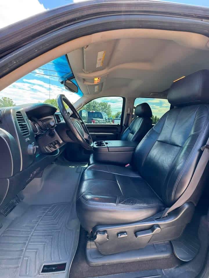 2010 chevrolet  Silverado 3500HD LT 7