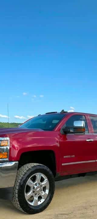 2018 chevrolet      Silverado 2500HD ltz thumbnail 1