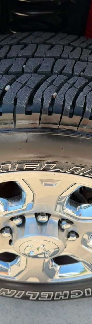 2014 ram 3500     Laramie Limited thumbnail 8