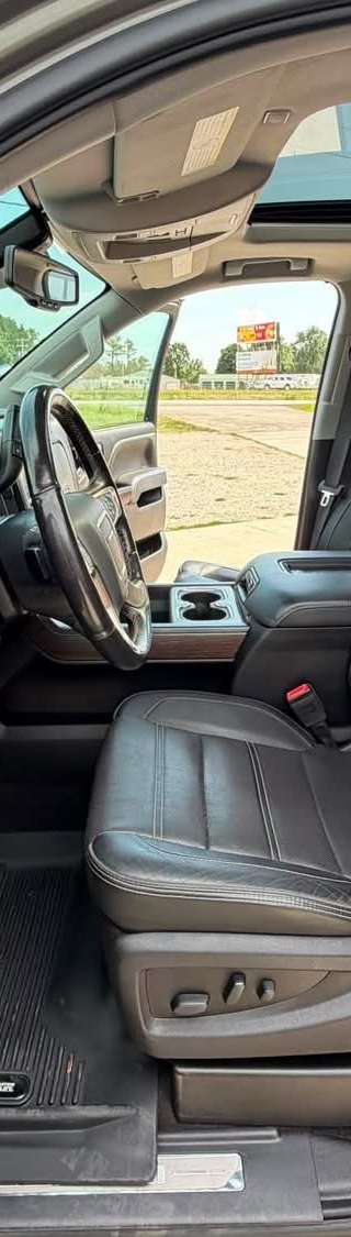 2018 gmc     Sierra 2500HD Denali. thumbnail 7