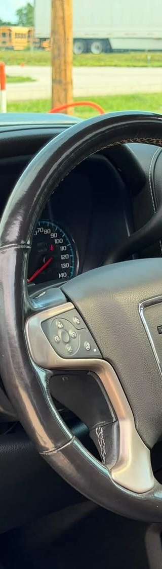 2018 gmc     Sierra 2500HD Denali. thumbnail 10