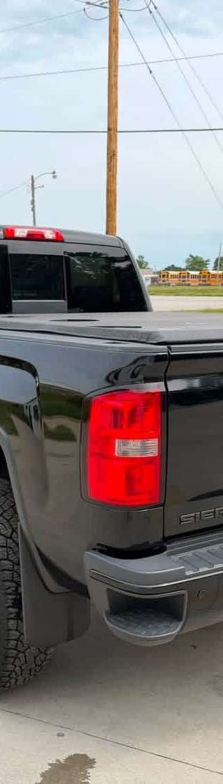2017 gmc sierra 2500HD  thumbnail 3