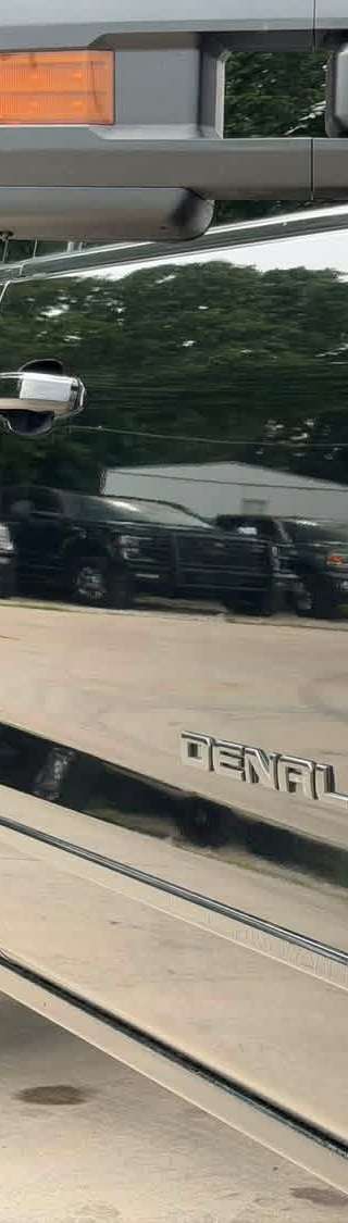 2017 gmc sierra 2500HD  thumbnail 5