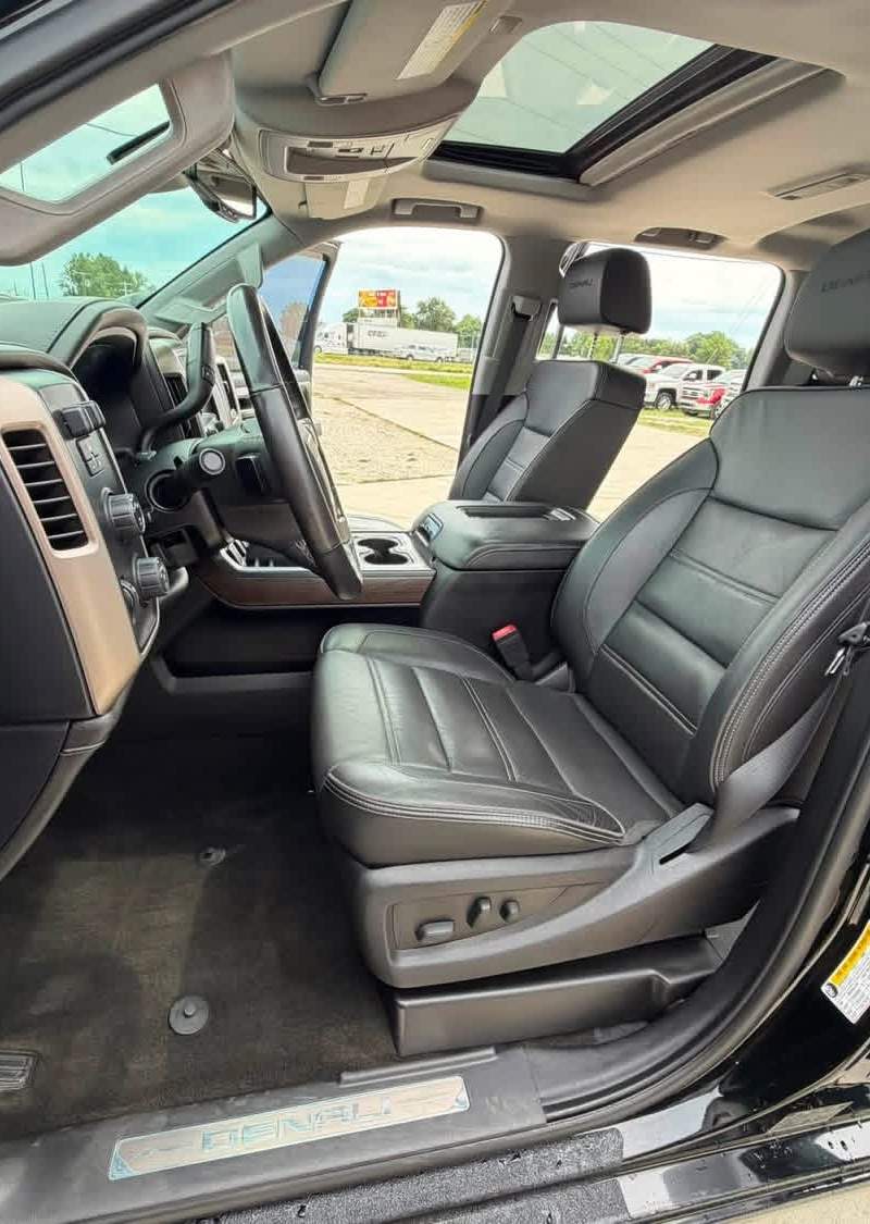 2017 gmc sierra 2500HD 7