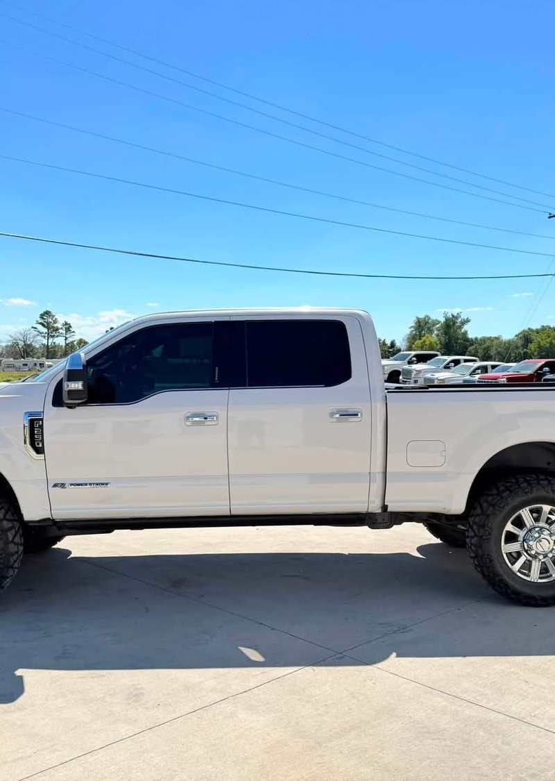 2018 ford F-250 plantinum 4x4 3