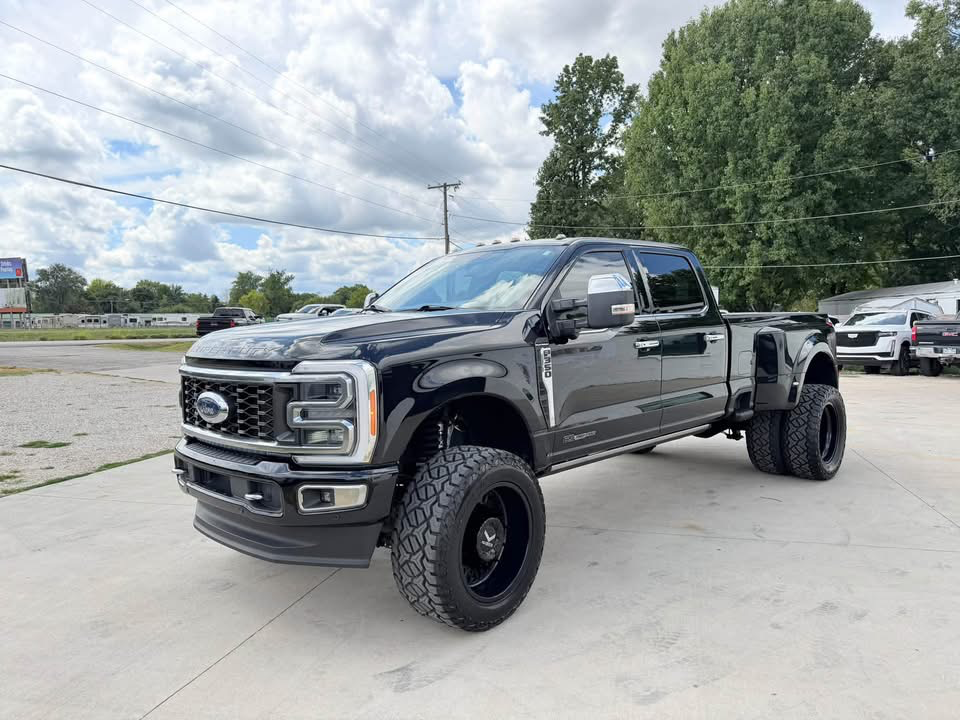 2023 ford f-350 plantinum 1