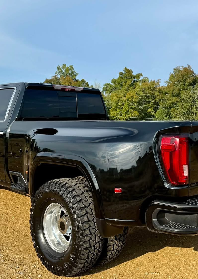 2020 gmc Sierra 3500HD Denali Ultimate. 3