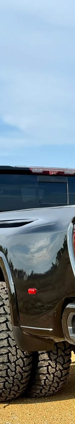 2020 gmc  Sierra 3500HD Denali Ultimate. thumbnail 4
