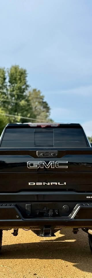2020 gmc  Sierra 3500HD Denali Ultimate. thumbnail 5