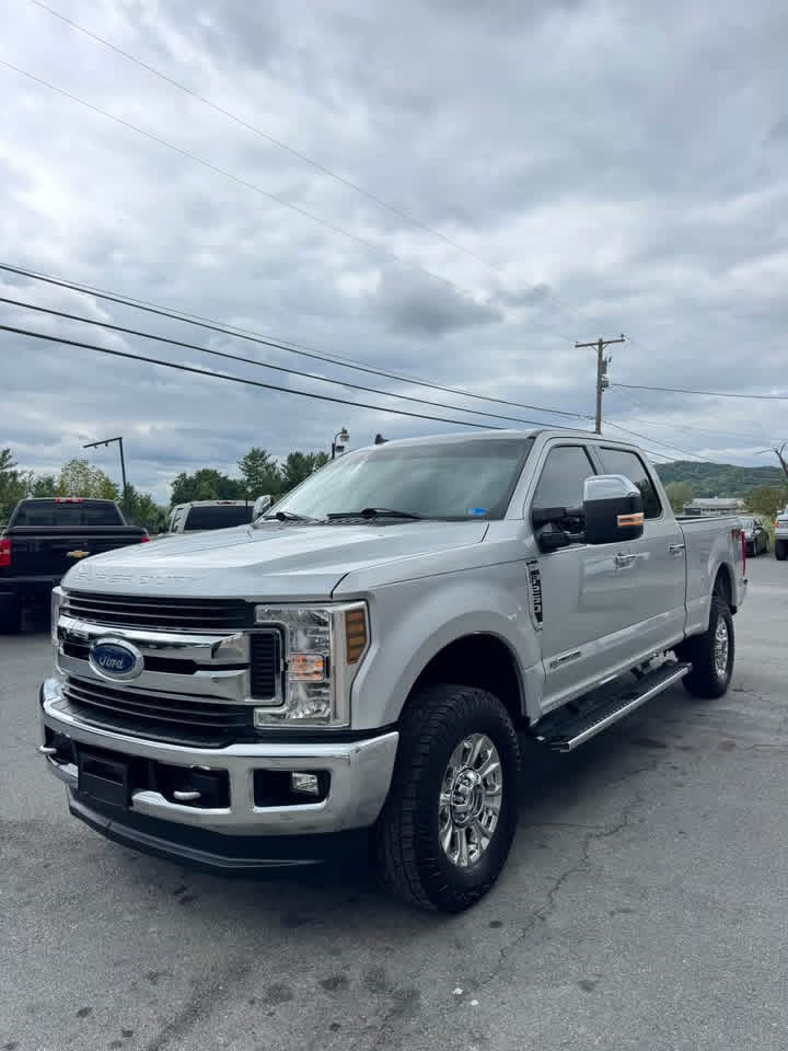 2019 ford F-250 Super Duty XLT Premium 1