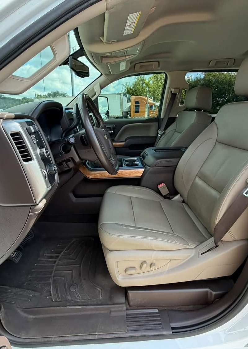 2019 chevrolet Silverado 2500HD LTZ 6