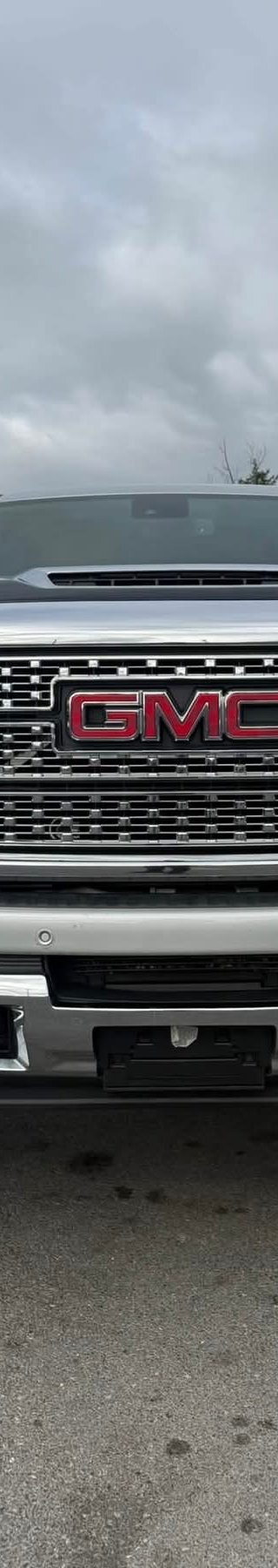 2019 GMC  Sierra 2500HD Denali thumbnail 4