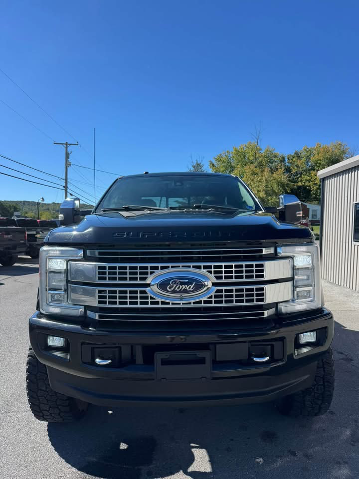 2018 ford f-250 Platinum 4x4 10