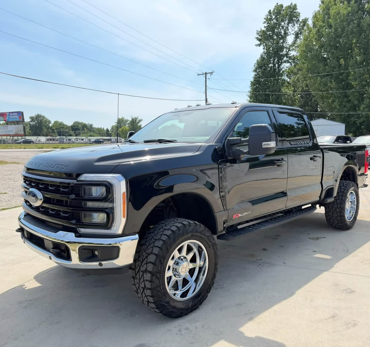2023 ford F-350 Super Duty Lariat Ultimate Tremor 4x4 1