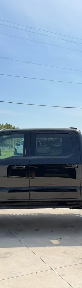 2023 ford F-350 Super Duty Lariat Ultimate Tremor 4x4 thumbnail 2