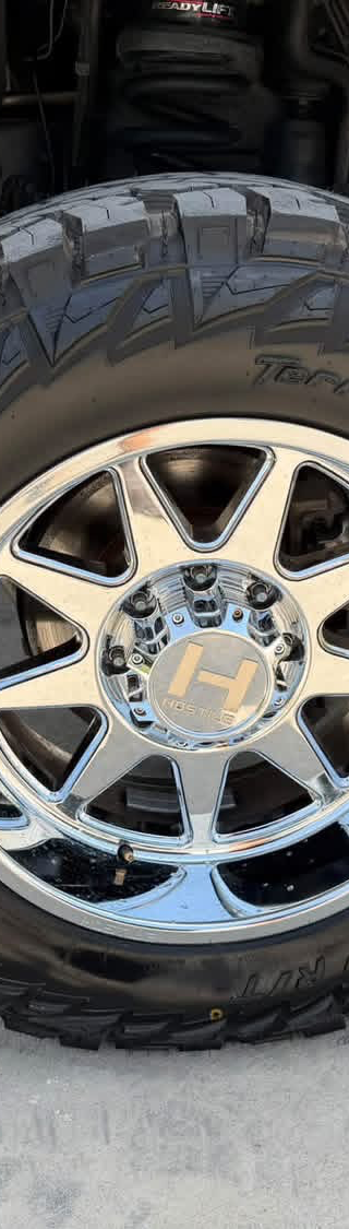2023 ford F-350 Super Duty Lariat Ultimate Tremor 4x4 thumbnail 5