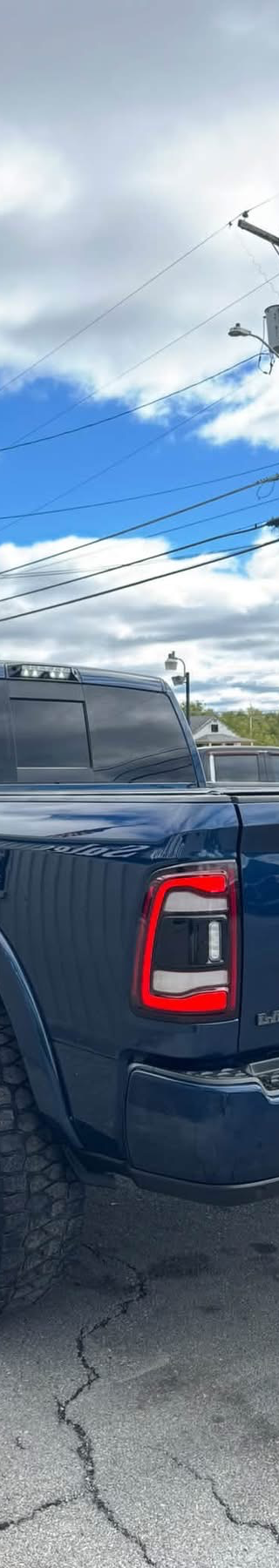 2021 dodge  Ram 2500 Laramie Night Edition thumbnail 7