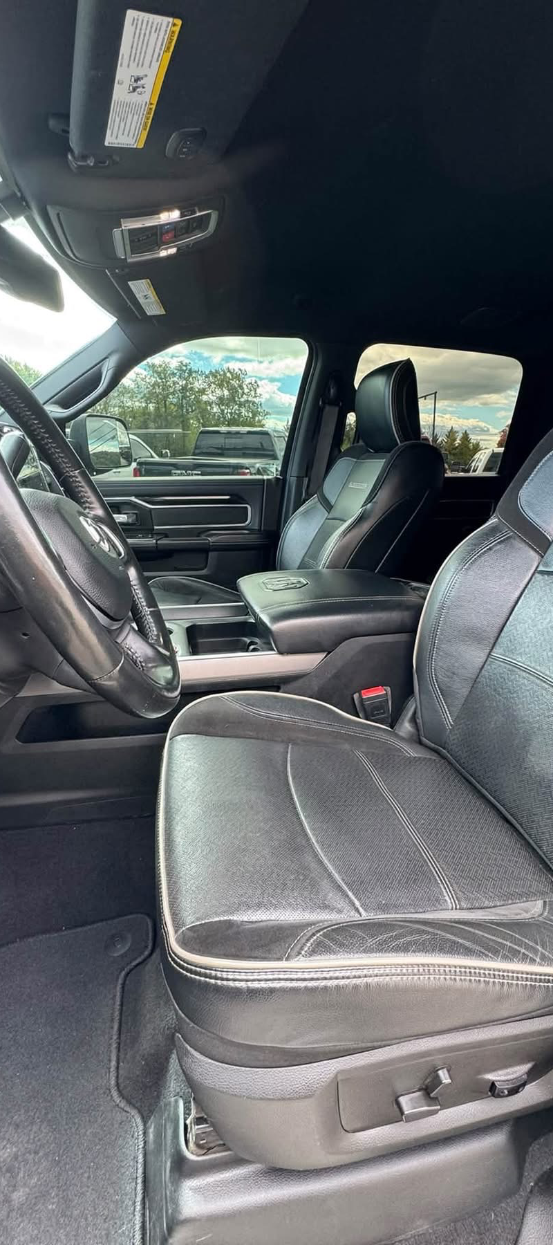 2021 dodge  Ram 2500 Laramie Night Edition 8