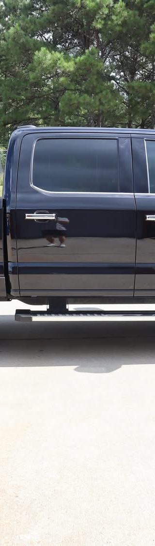 2024 ford  F-250 Super Duty  Lariat thumbnail 3